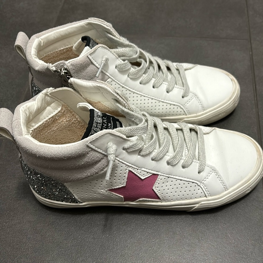 Vintage Havana high top sneakers